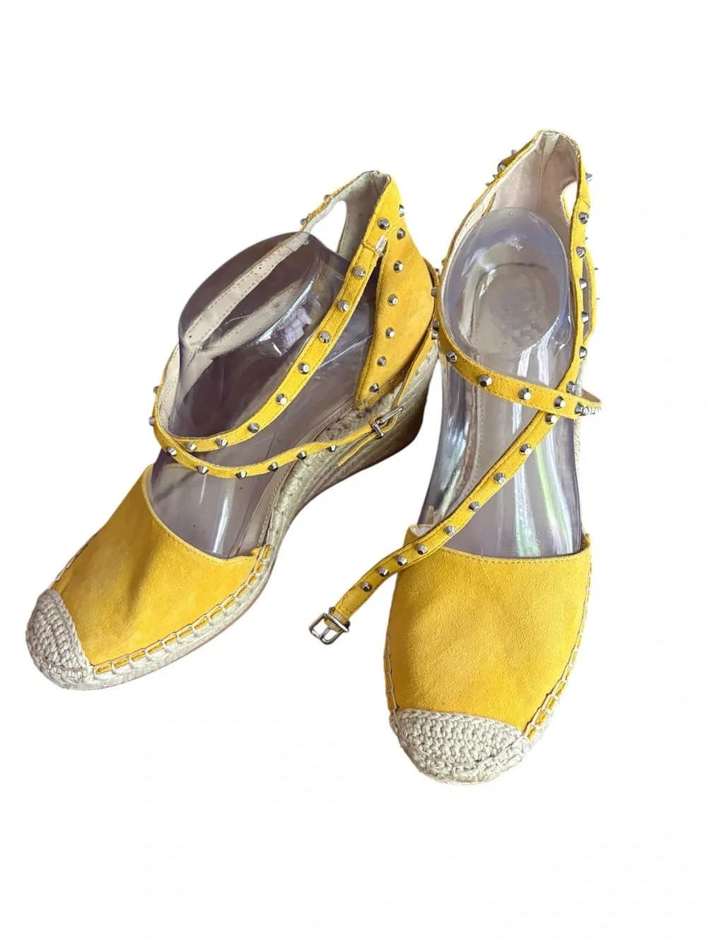 N/A vince camuto